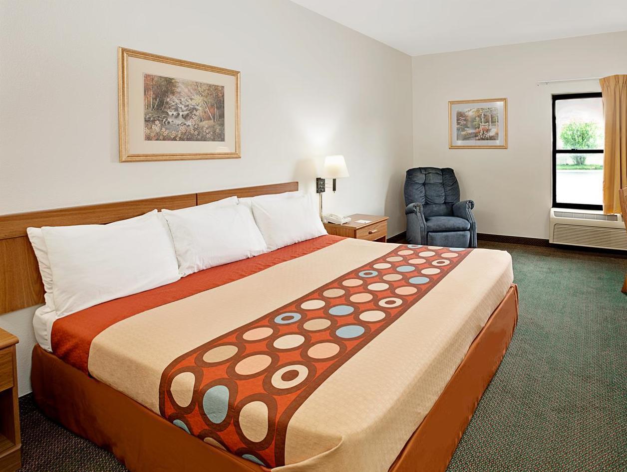 Super 8 By Wyndham Hampshire Il Hotel Eksteriør billede