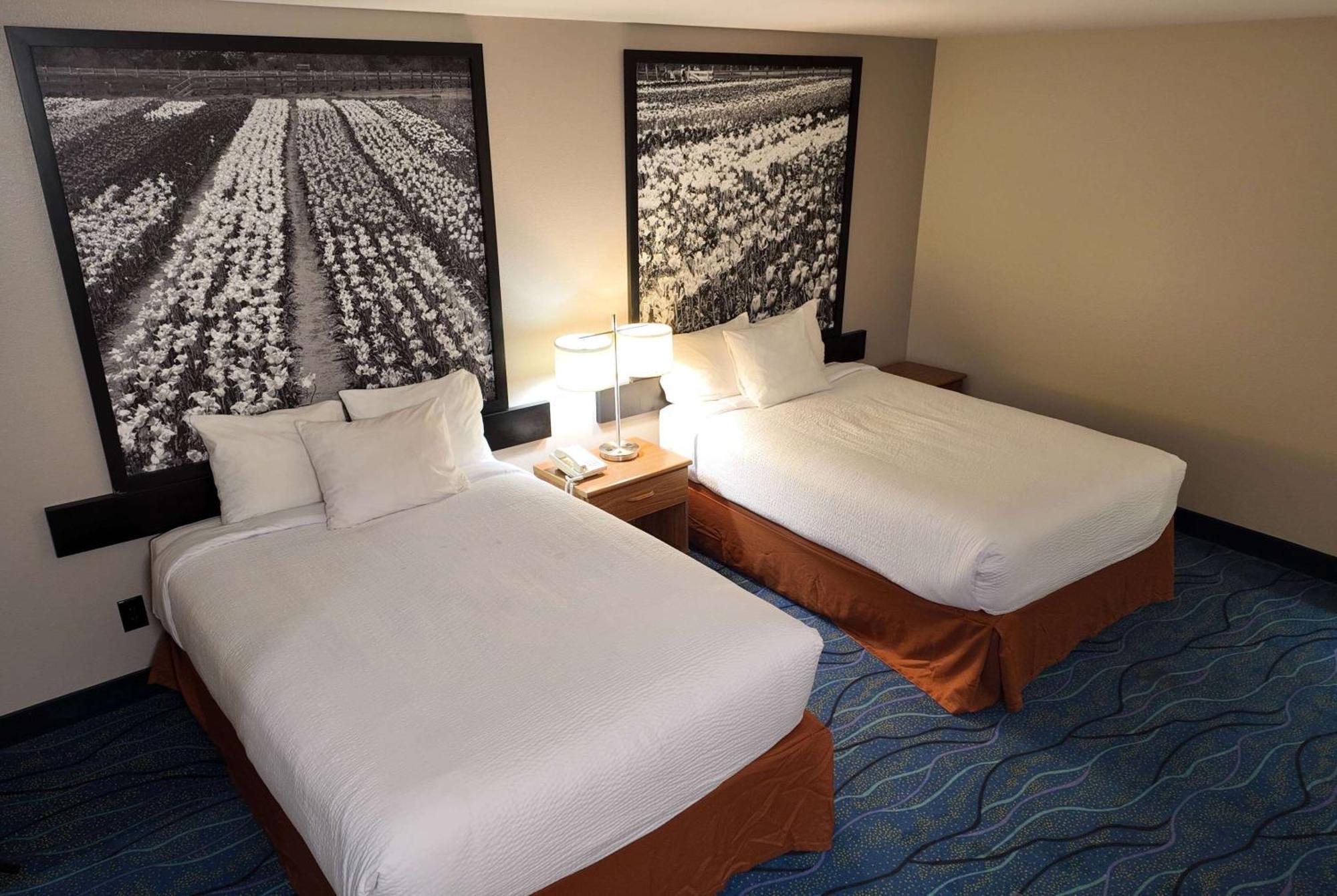 Super 8 By Wyndham Hampshire Il Hotel Eksteriør billede
